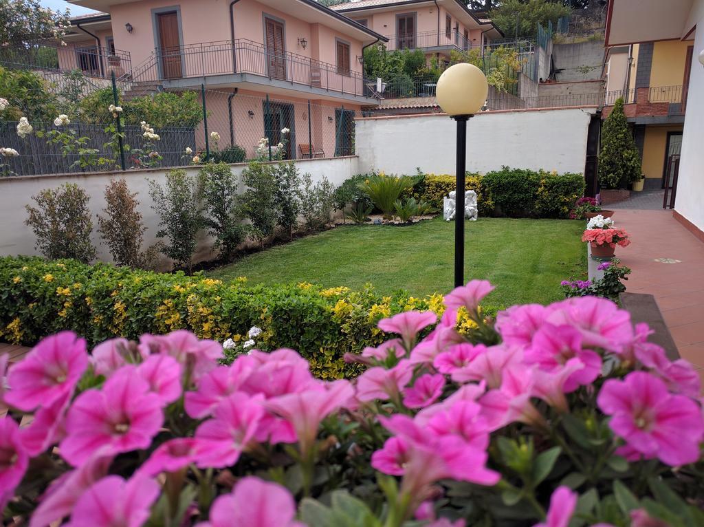 Casa Vacanze Volpe Dell'Etna 니콜로시 외부 사진
